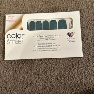 Color Street| Space Case Nail Polish Strips